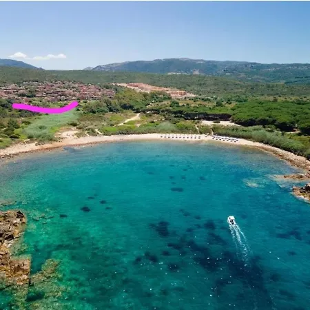 Beach Home Sardegna Calarossa- Spectacular Views&Snorkeling Διαμέρισμα